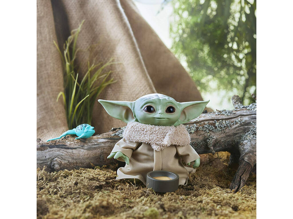 Star Wars The Mandalorian Baby Yoda The Child Peluche Falante Hasbro F1115