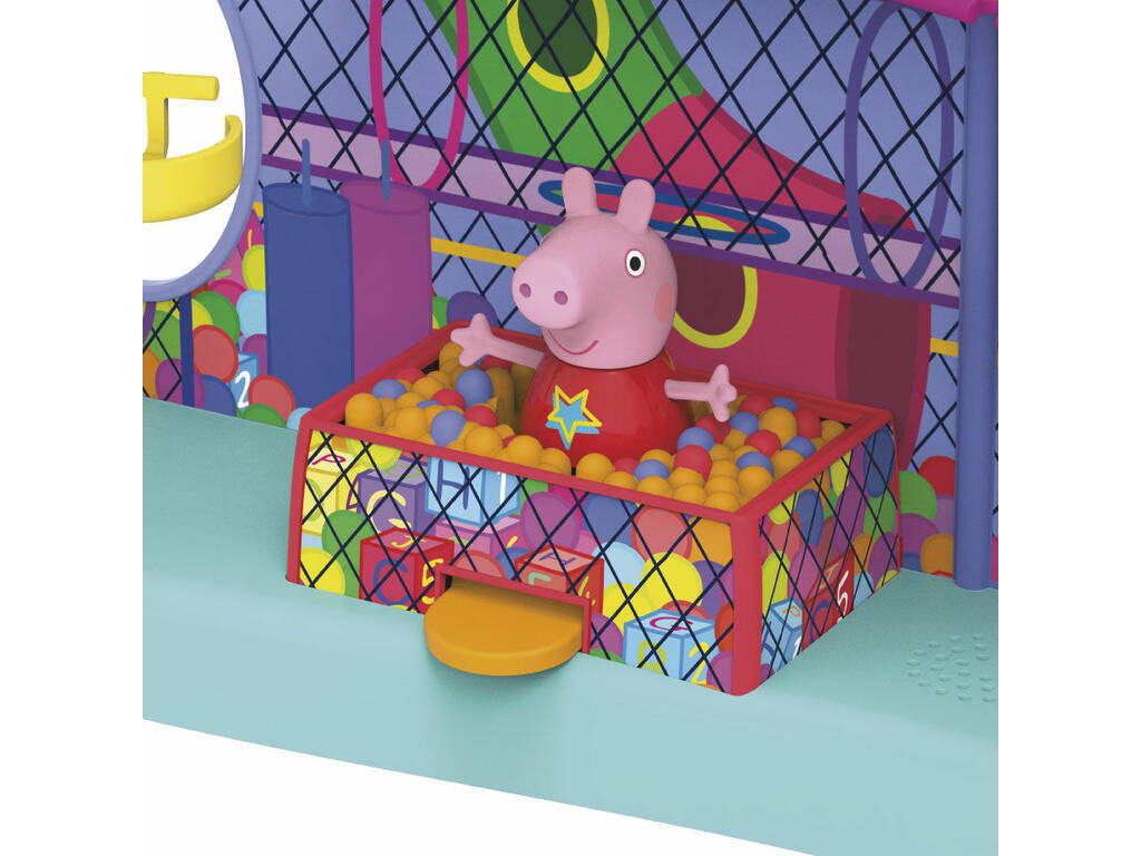 Hasbro Peppa Pig - Il Parco Giochi di Peppa Pig, Playset per età  prescolare, con 2 personaggi e 2 accessori, per bambini dai 3 anni in su :  : Giochi e giocattoli