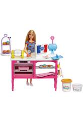 Barbie It Takes Two Boneca com Pastelaria Mattel HJY19
