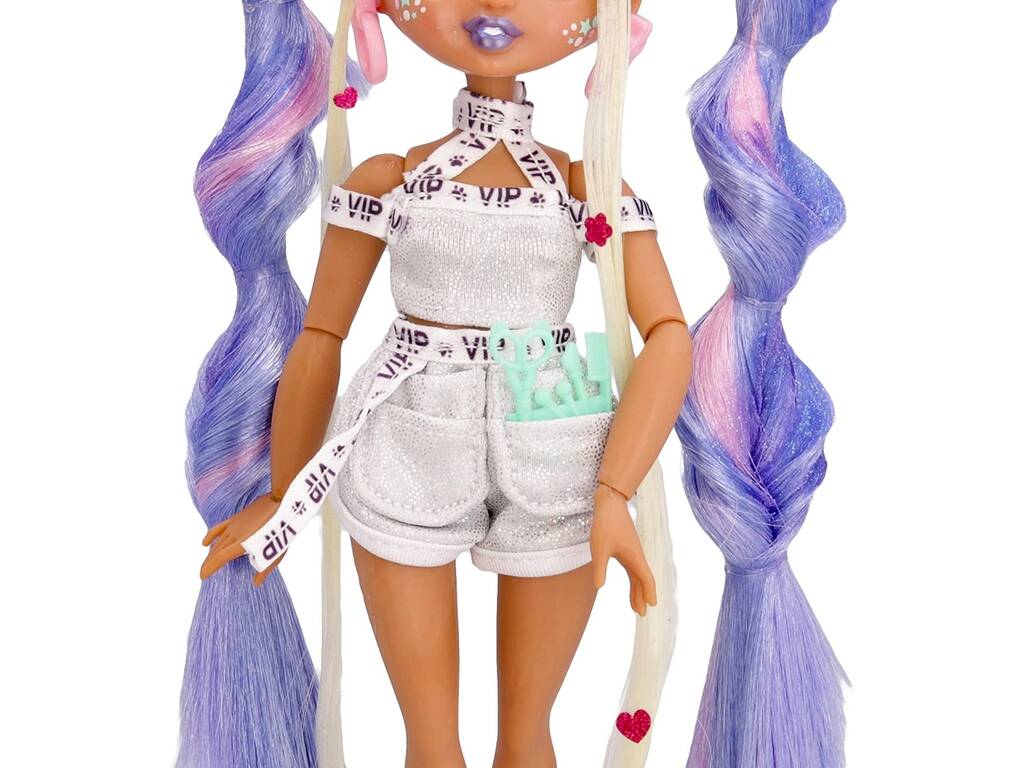 J'adore la poupée Hailey de VIP Pets VIP Hair Academy par IMC Toys 715219