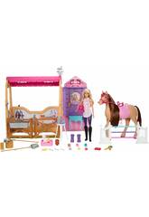 Ecurie Barbie Ultimate avec poupe, cheval et accessoires