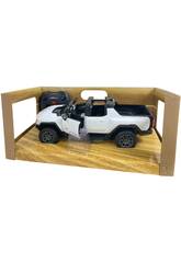 Radio Control 1:16 GMC Hummer EV White