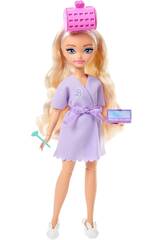 Barbie Dream Besties Boneca com Acessórios de Cabeleireiro