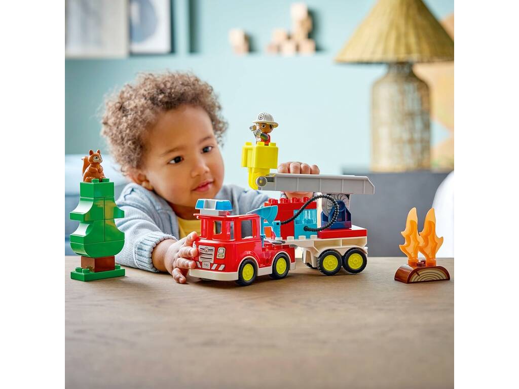 Lego Duplo Camião de Bombeiros com Mangueira e Bombeiros