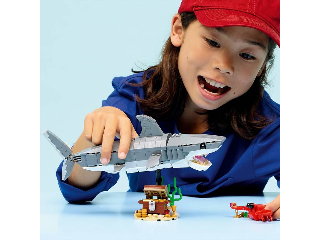 Lego Creator 3 in 1 Squalo feroce con scrigno del tesoro