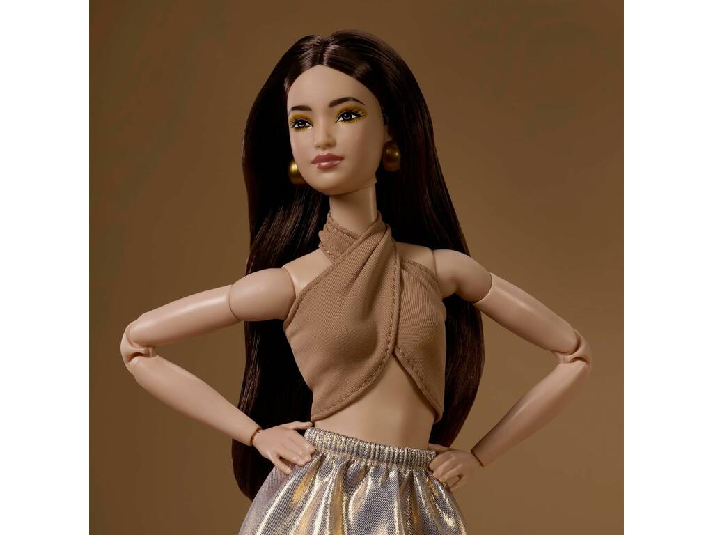 Barbie Signature Muñeca Barbie Basics Model 06
