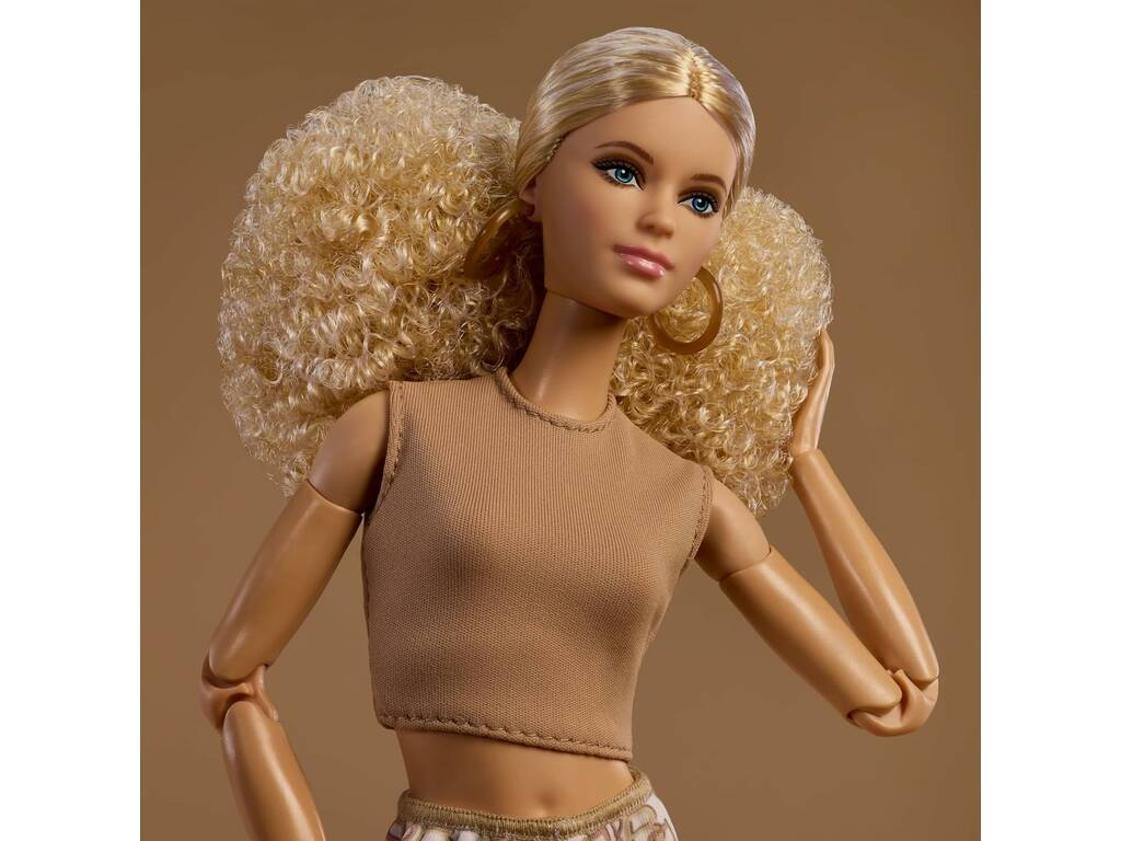 Barbie Signature Muñeca Barbie Basics Model 07